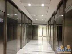 上海實業大廈寫字樓出租 高區景觀房，地鐵上蓋，港匯廣場正對面